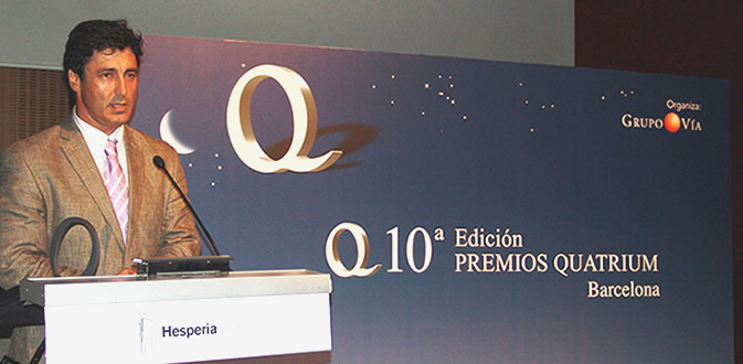 Francesc Mañas, gerent de Trac Rehabilitació d'Edifics, rebent el premi 2010 a la Millor Empresa de Rehabilitació